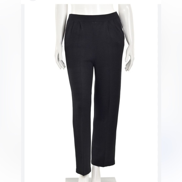 St. John Basics Black Pleated Front Santana Knit Pant - size 10 - Picture 1 of 9